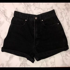 ZARA High-Rise “Mom Fit” Black Denim Shorts